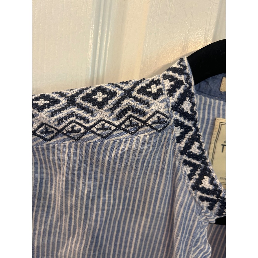 Timeout Tunic Top Blue White Striped Embroidered Shoulder Long Sleeve Blouse - Picture 3 of 7